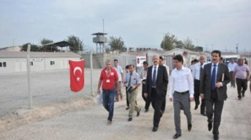 Vali Cerrah: "suriyeli Misafirler En İyi Koşullarda Ağırlanıyor"