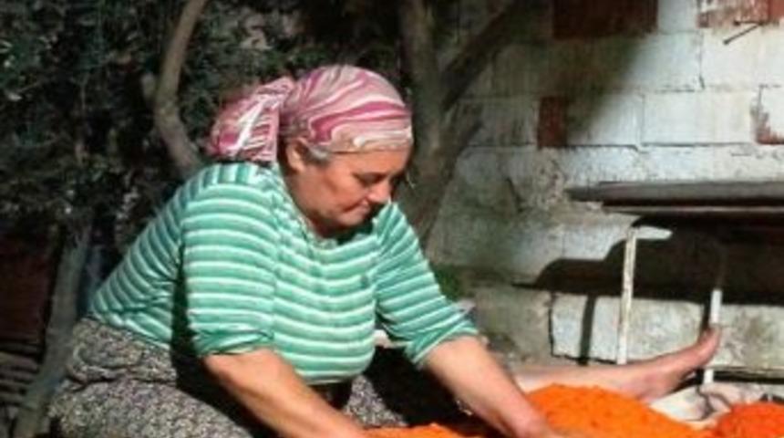 Sarıg&ouml;l&rsquo;de Tarhana Yapımına Başlandı