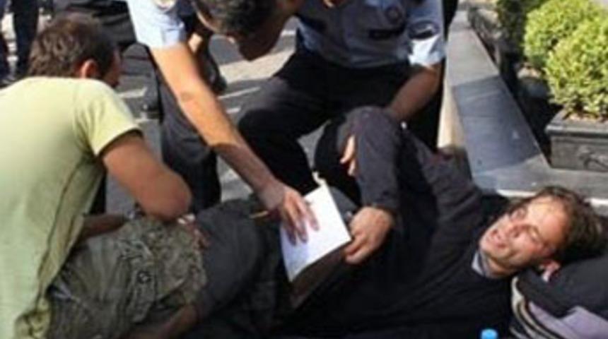 Kadık&ouml;y'&uuml;n g&ouml;beğinde dehşet anları