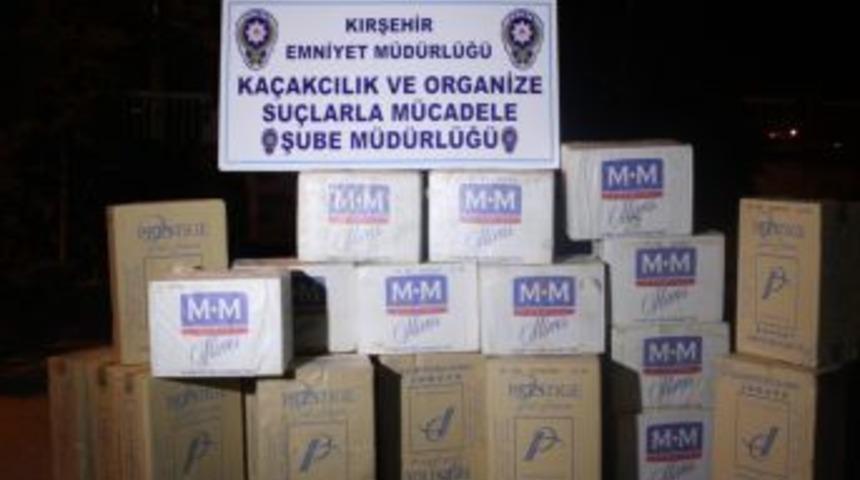 Kırşehir'de 14 Bin Paket Ka&ccedil;ak Sigara Ele Ge&ccedil;irildi