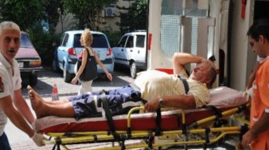 Alanya&rsquo;da Trafik Kazası: 2 Yaralı