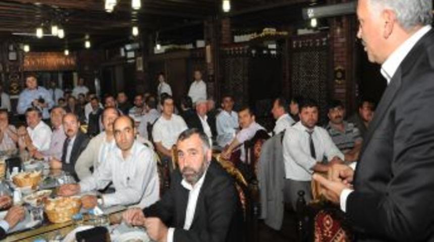 Belediye Başkanı &Uuml;nal, Din G&ouml;revlileriyle Biraraya Geldi