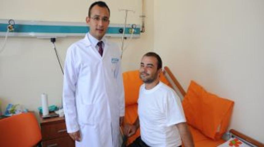 BA&Uuml;'de Kapalı Y&ouml;ntemle Diyafram Fıtığı Ameliyatı Yapıldı