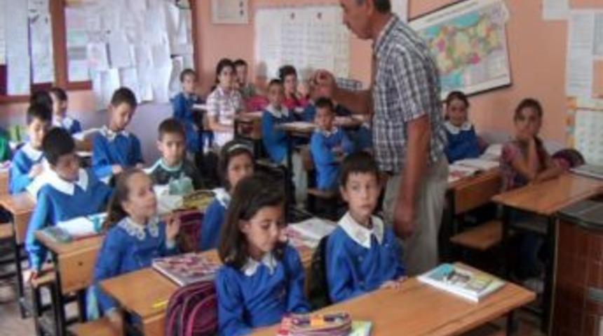 D&ouml;rt Sınıfa Tek &Ouml;ğretmen