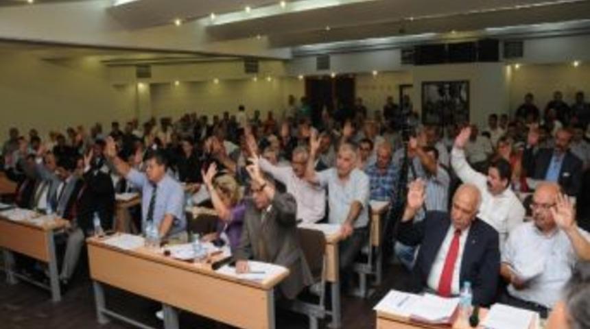 &Ouml;zkasap&rsquo;a Yaşam Boyu Onur