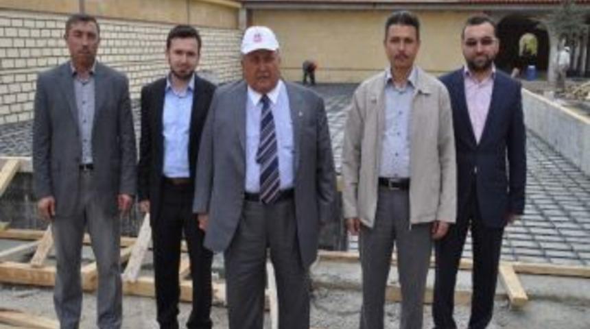 Yozgatlı Hayırsever İşadamı Bilal Şahin Erkek Kuran Kursu Yaptırıyor