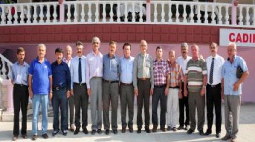 Yusuf Ziya Yılmaz, K&ouml;y Ve Mahalle Gezilerine Devam Etti