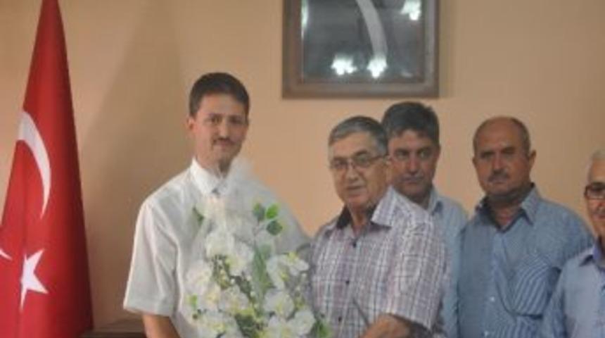 Soma&rsquo;da Emekli Din G&ouml;revlilerinden M&uuml;ft&uuml;l&uuml;ğe Camiler Ve Din G&ouml;revlileri Haftası Ziyareti