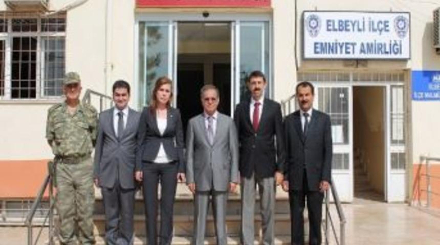 Vali Tapsız Elbeyli'de İncelemelerde Bulundu