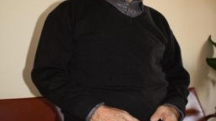 85 Yıldır Kimliksiz Yaşıyor
