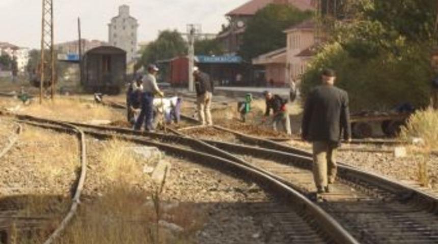 Demir Yollarında Kış &Ouml;ncesi Bakım &Ccedil;alışması Başlatıldı