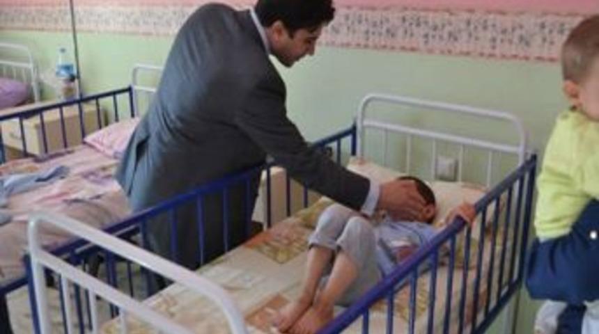 Kaymakam Y&ouml;r&uuml;k Hastanede İncelemelerde Bulundu