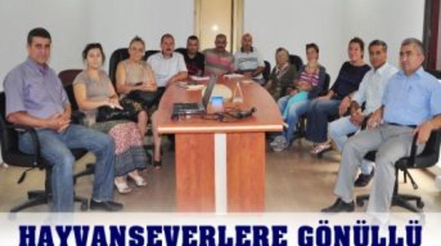 Hayvanseverlere G&ouml;n&uuml;ll&uuml; Koruma G&ouml;revlisi Eğitimi