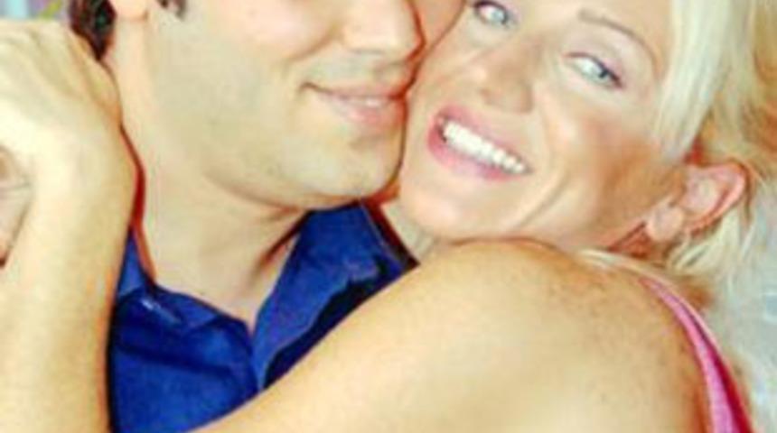 Buket annem yaşında!