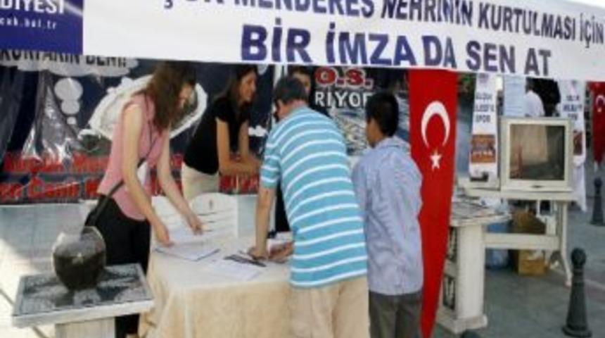 Sel&ccedil;uk&rsquo;ta K&uuml;&ccedil;&uuml;k Menderes İ&ccedil;in 10 Bin İmza Toplandı