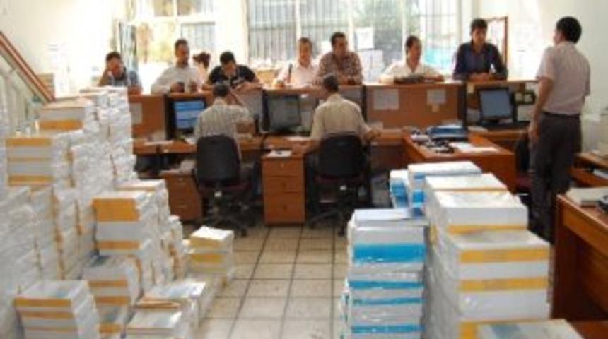A&ccedil;ık&ouml;ğretim Kayıtları S&uuml;r&uuml;yor