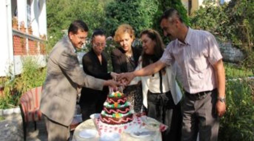 İzmirlioğlu Huzurevi'nde D&uuml;nya Yaşlılar G&uuml;n&uuml; Etkinliği