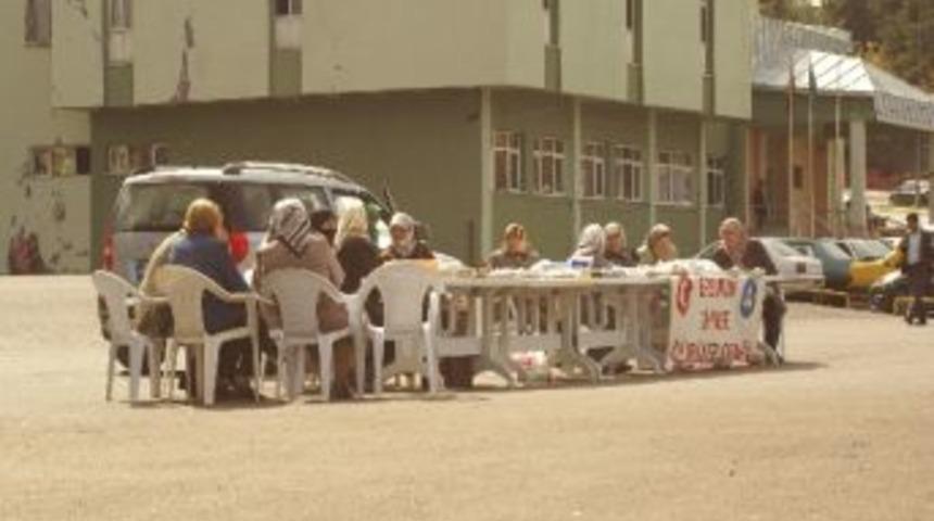 Erzurum Zihinsel &Ouml;z&uuml;rl&uuml;ler Derneği&rsquo;nden Kermes