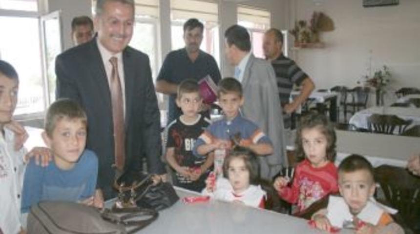 M&uuml;ft&uuml;l&uuml;kten &Ccedil;ocuk Yuvasına Ziyaret