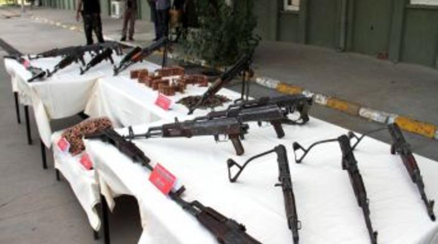 Ter&ouml;r &Ouml;rg&uuml;t&uuml;ne G&ouml;nderilen Cephanelik Polise Takıldı