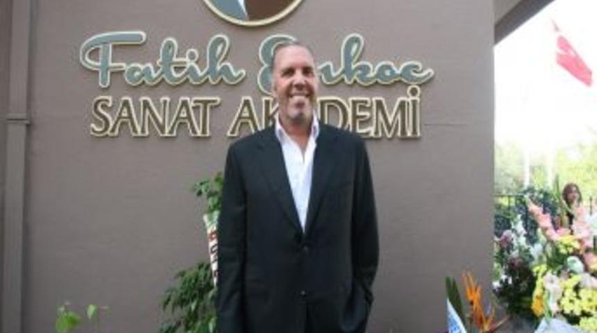Sanat Akademisi A&ccedil;an Fatih Erko&ccedil;: İyi Kalpli Insanlar Yetiştirmek Istiyorum