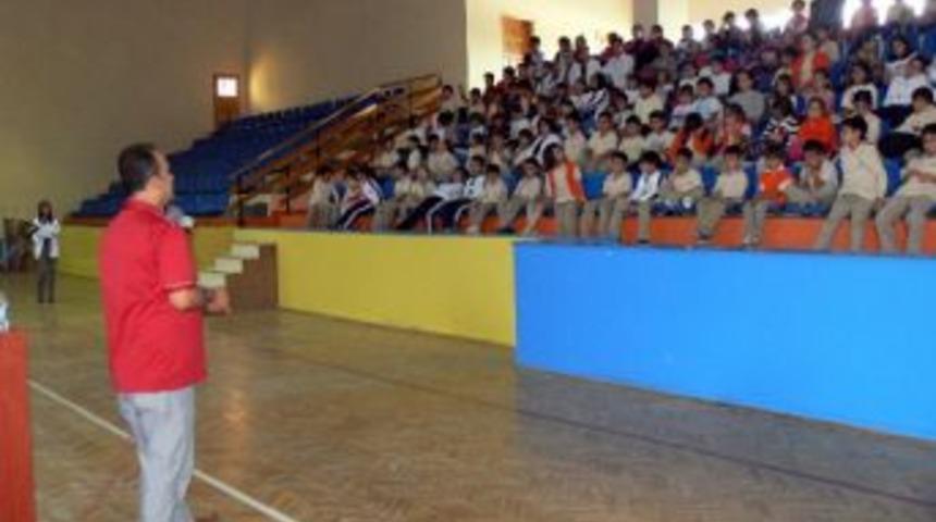 Kardelen Koleji'nde Sağlık Seminerleri Başladı