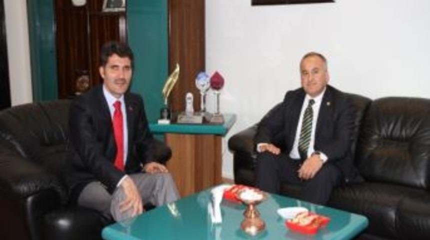 Vali Yardımcısı T&uuml;rk&ouml;z&rsquo;den Başkan &Ccedil;akır&rsquo;a Ziyaret