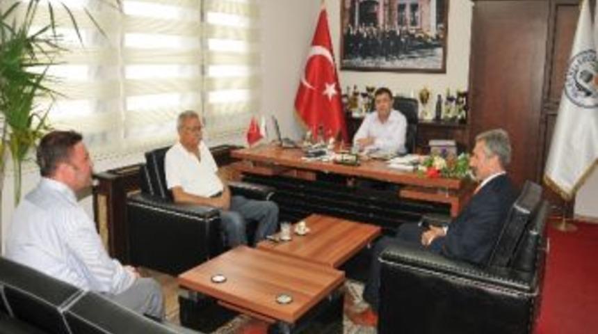 Milas M&uuml;ft&uuml;s&uuml; Kocabaş'tan Başkan Tokat'a Ziyaret