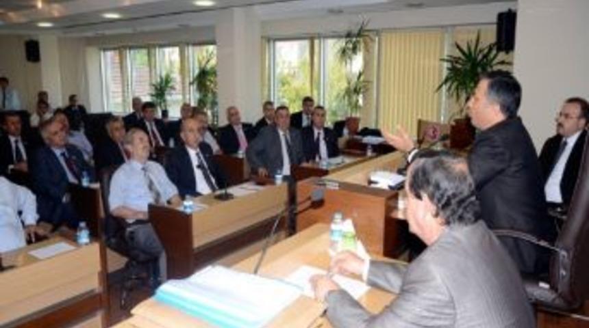 -vali Yerlikaya İl Genel Meclisi Toplantısına Katıldı