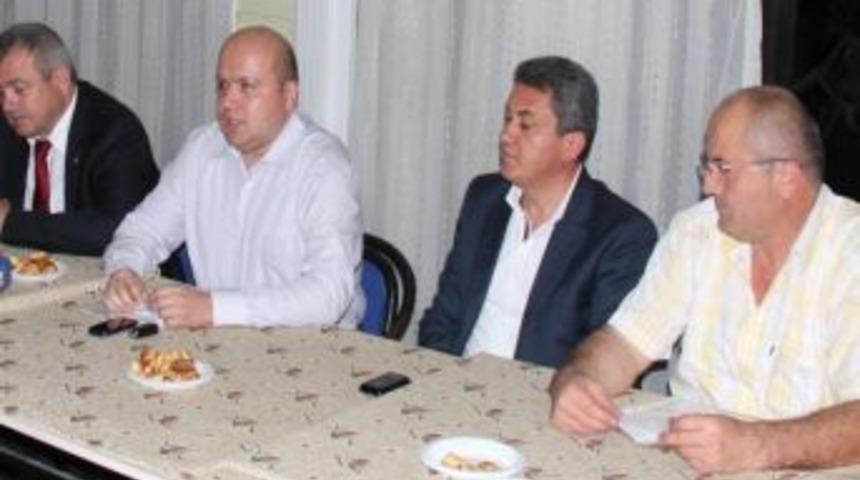 Perşembe Ak Parti'nin Yaptığı &Ccedil;alışmalarla B&uuml;y&uuml;yor