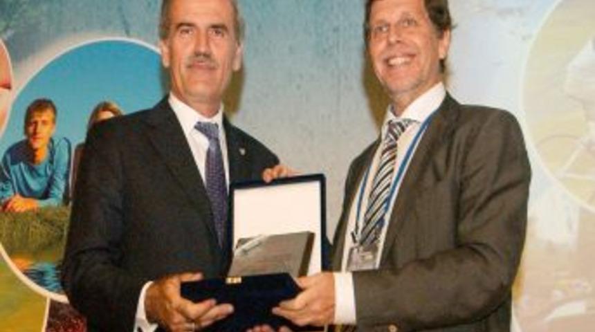 "Belediye Başkanları Halk Sağlığı Liderleridir"