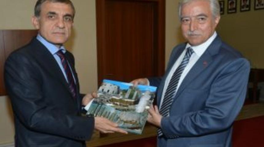 Emniyet M&uuml;d&uuml;r&uuml; G&uuml;rkan&rsquo;dan Başkan Vekili Aldırmaz&rsquo;a Ziyaret