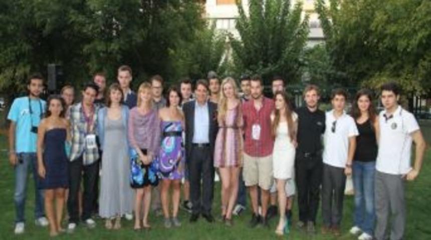 Doğanın Pili Bitmesin Diye