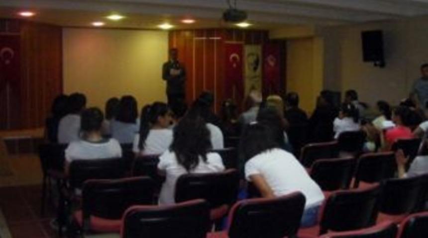 D&uuml;nya &Ccedil;ocuk G&uuml;n&uuml; Sakarya'da Kutlandı