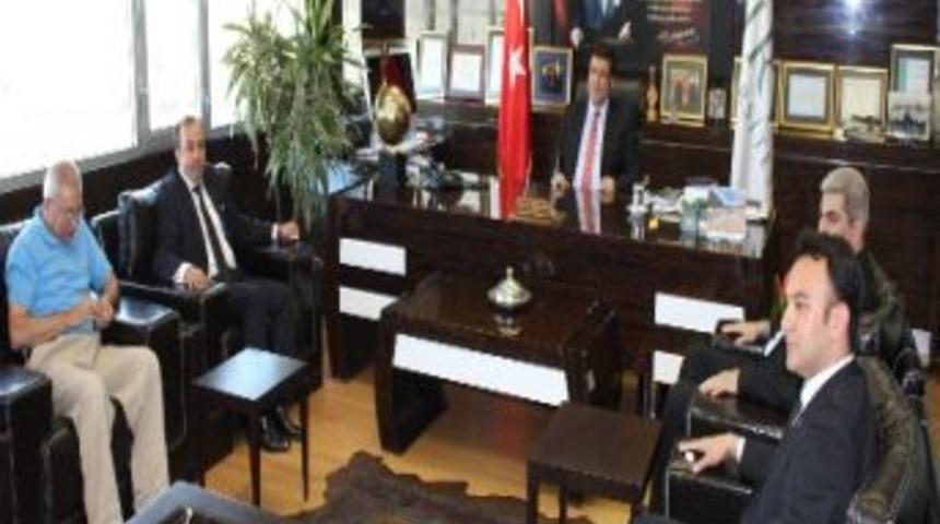 M&uuml;siad Kosgeb'i Ve Zirve &Uuml;niversitesi Rekt&ouml;r&uuml;n&uuml; Ziyaret Etti