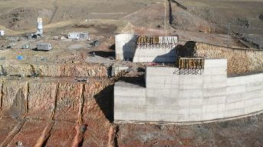 Kars Barajı G&ouml;r&uuml;nmeye Başladı