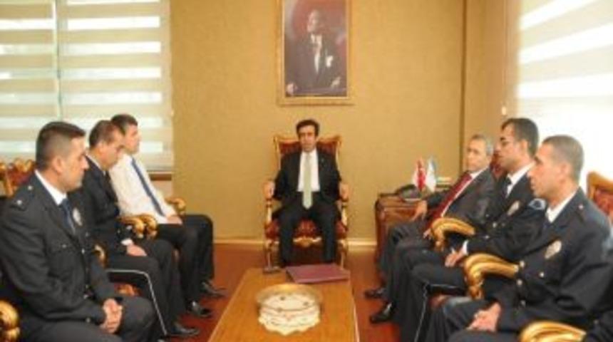 Soygun Girişimini Engelleyen Polislere Takdir Belgesi