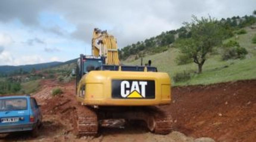 Hisarcık'ta Asfalt &Ccedil;alışmaları