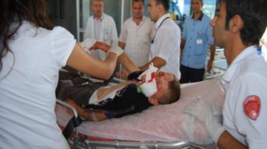 T&uuml;fek Fişeğiyle Oynayan &Ccedil;ocuk Yaralandı