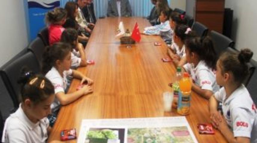 Bolu Bağış&ccedil;ılar Vakfı&rsquo;na Cimnastik&ccedil;ilerden Teşekk&uuml;r Ziyareti