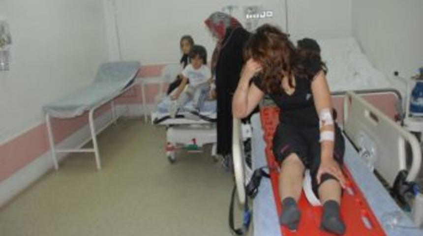 Fethiye&rsquo;ye D&uuml;ğ&uuml;n Yolunda Kaza; 11 Yaralı