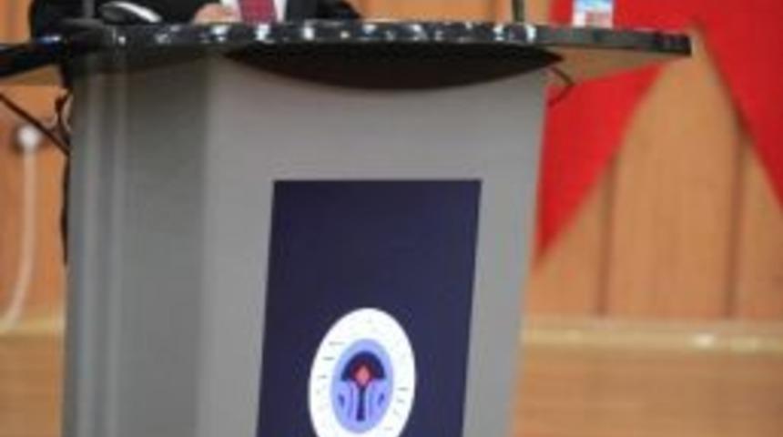 &Uuml;nak Konferansı Başladı