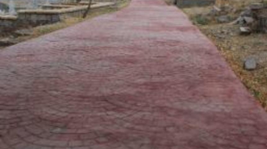 Melikgazi Belediyesi Mezarlıklarda D&uuml;zenleme Yaptı