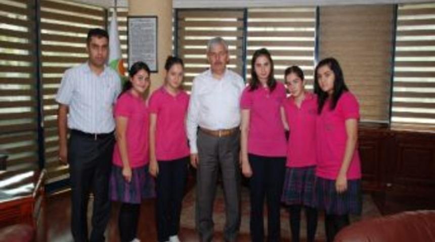 Kız Teknik Ve Meslek Lisesi &Ouml;ğrencilerinden Ziyaret