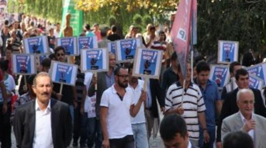 Chp&rsquo;li Gen&ccedil;lerden Tezkere Eylemi