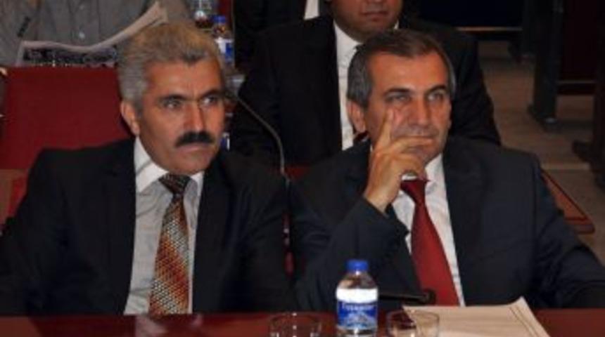 Vali Yazıcı: Mazeret &Uuml;retmek Idareciler I&ccedil;in Bir &Ccedil;&ouml;z&uuml;m Yolu Değildir