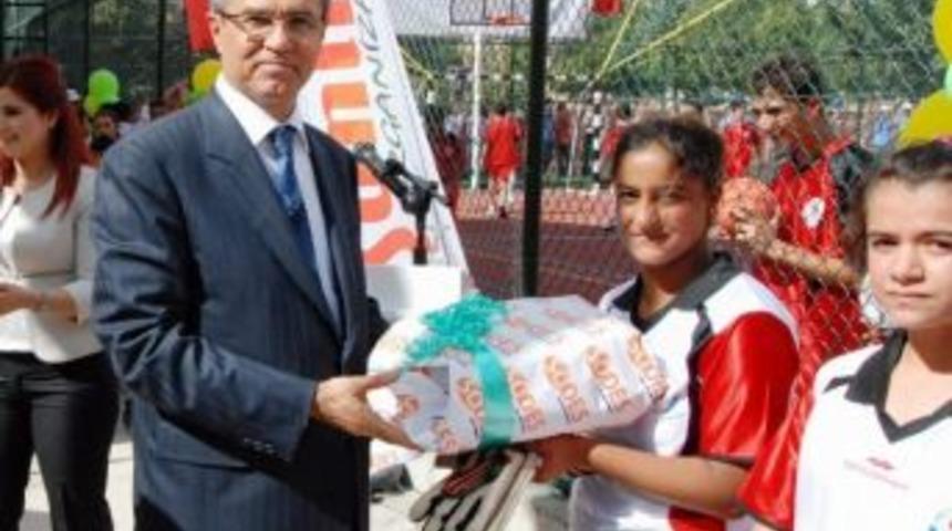Sodes&rsquo;den Bir Spor Sahası Daha