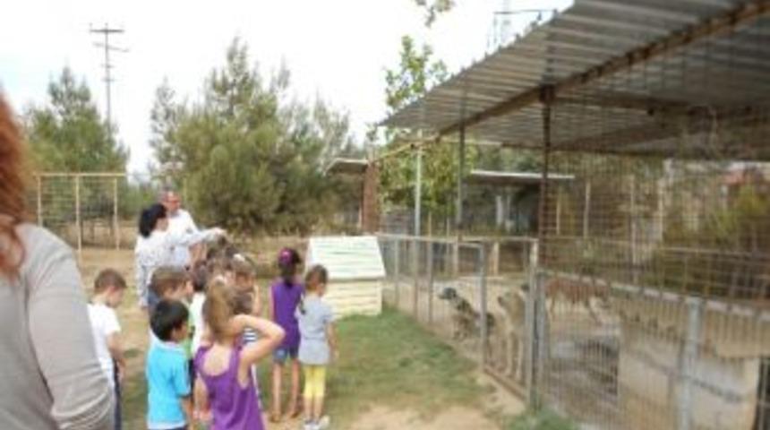 Sel&ccedil;uklu &Ccedil;ocuklardan Sadık Dostlara Ziyaret