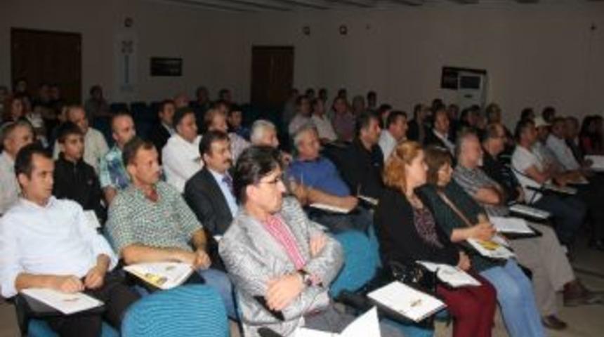 Yapı Firmasından Yemekli Seminer