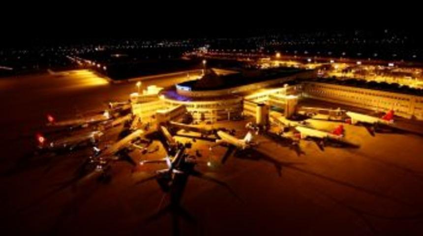 BID'dan Antalya Havalimanı'na &Ouml;d&uuml;l